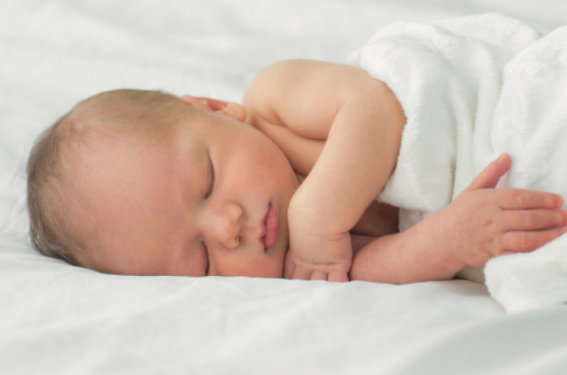 La peau du nouveau-né : 6 points clés en pratique pour préserver