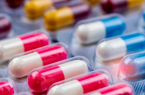 Réactions cutanées aux médicaments : à propos de 100 cas de toxidermies